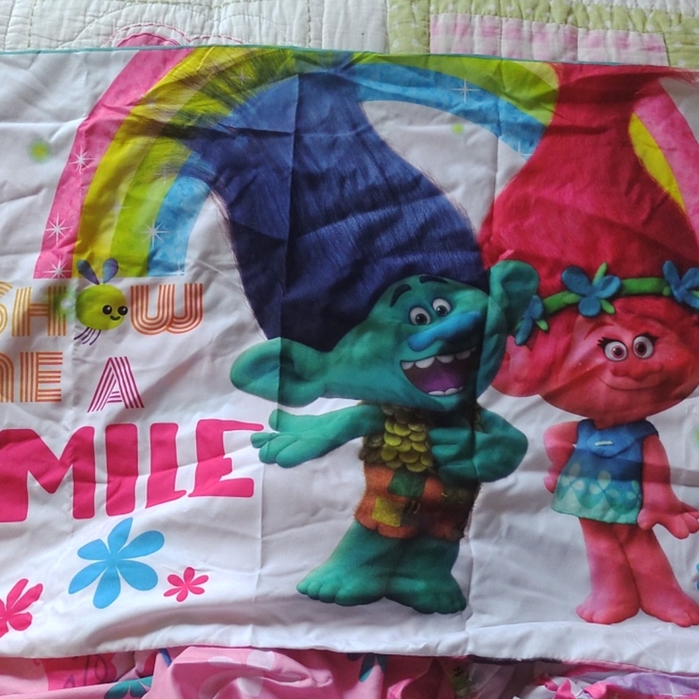 Trolls twin sheet set
